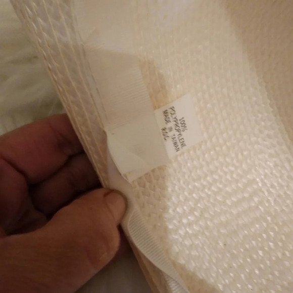 Vintage‎ embellished white hat - Picture 5 of 7